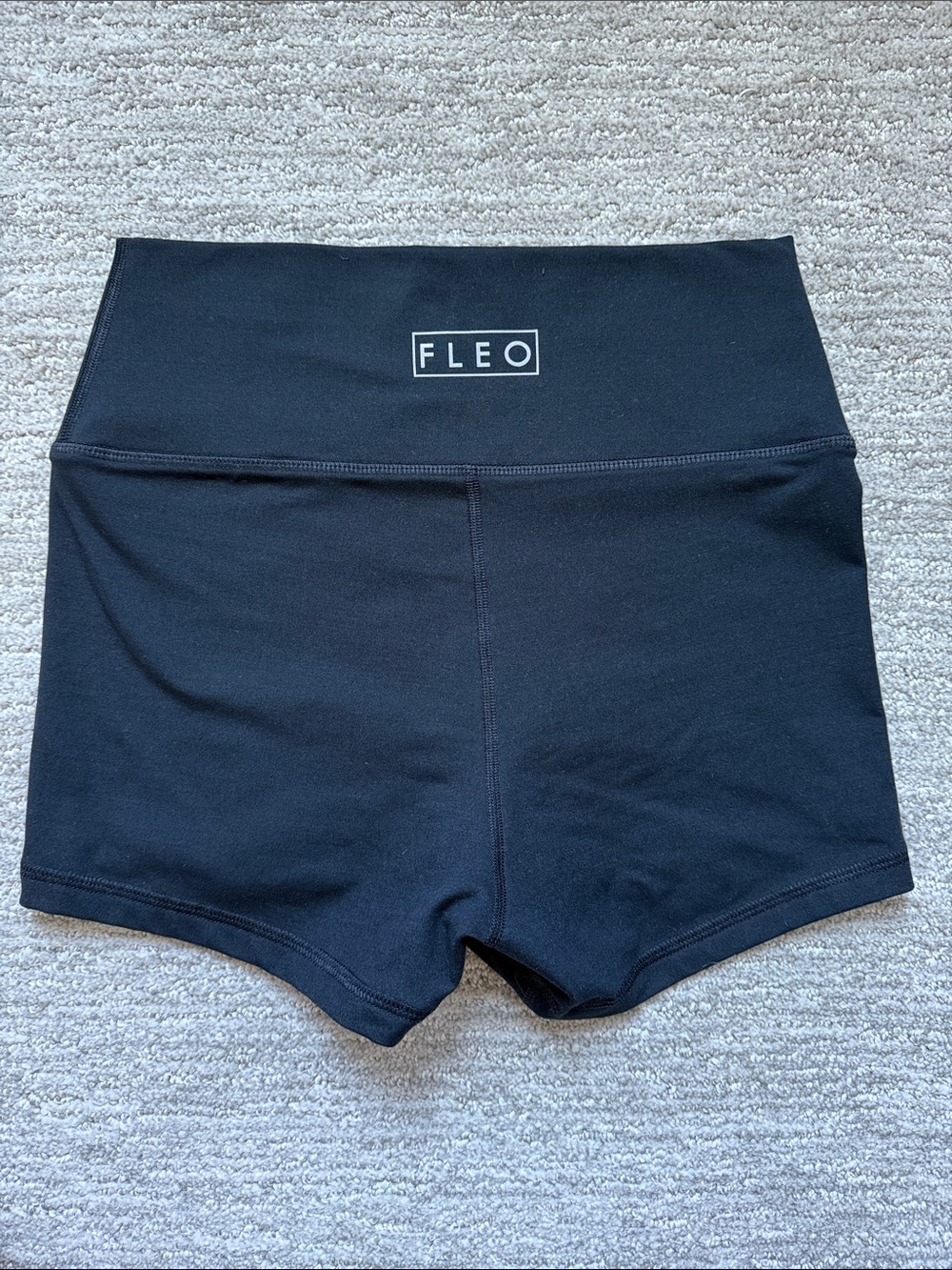 Fleo High-Waisted Shorts